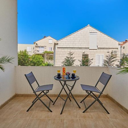 The Monroe - Stylish 2 Bd Apartment In Villa Orsan ドゥブロブニク エクステリア 写真
